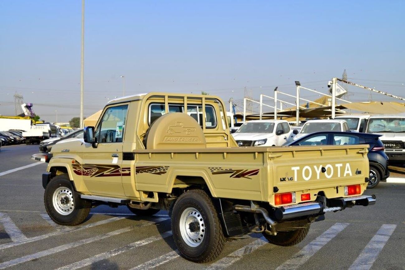 Toyota Land Cruiser Pick Up 79 Single Cab DX V6 4.0L Petrol Automatic