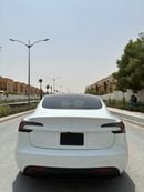 تسلا موديل 3