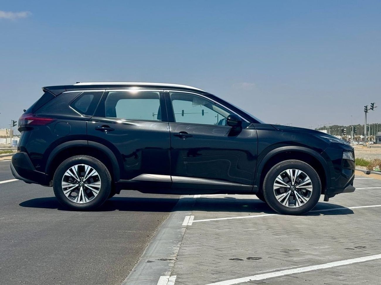 نيسان إكس تريل NISSAN XTRAIL 2024,PANORAMIC 2.5L 7,SEATER GCC Spices