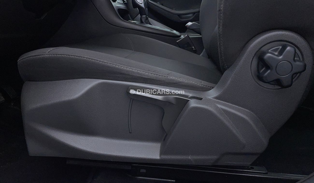 فورد فوكاس AMBIENTE 1.5 | بدون دفعة مقدمة | اختبار قيادة مجاني للمنزل