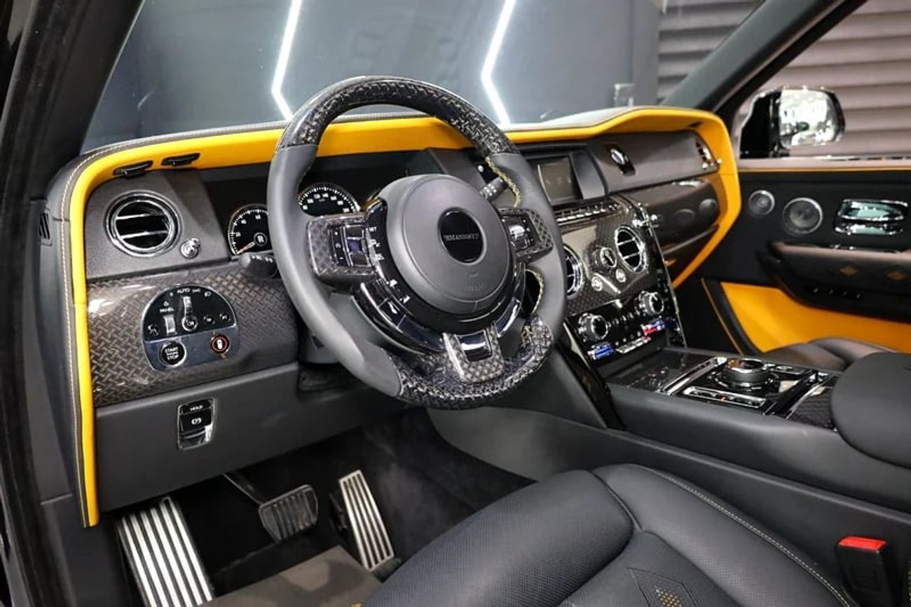 رولز رويس كولينان Black Badge