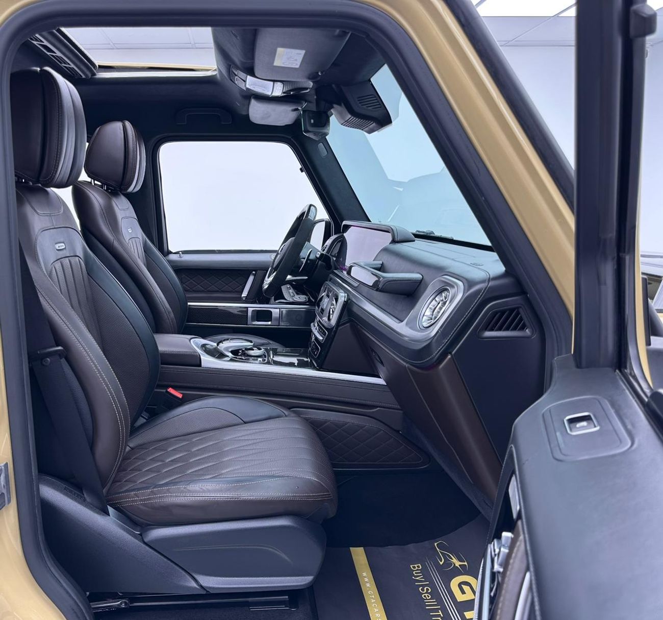 Mercedes-Benz G 63 AMG Std 4.0L 2019 Mercedes-Benz G63 AMG, Brabus Kit, 1 Year Warranty Unlimited Km, Full Service History,