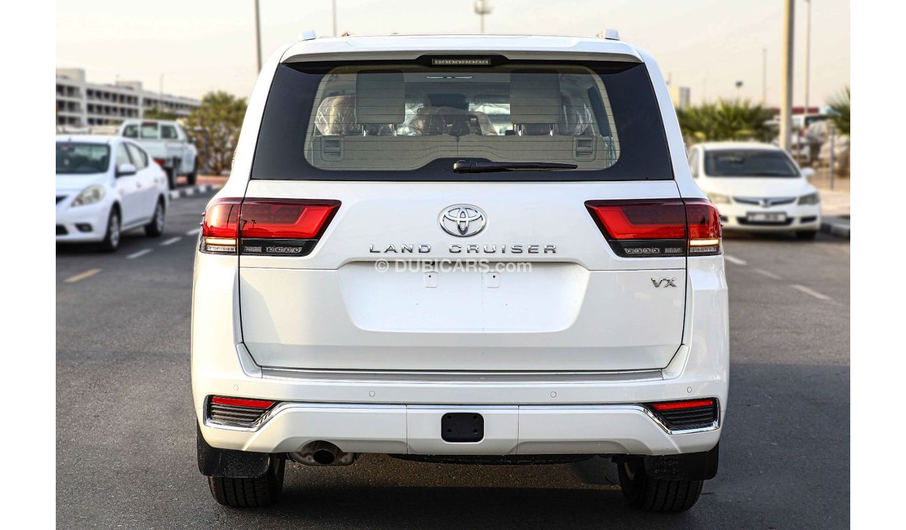 Toyota Land Cruiser VX 2022 Toyota Land Cruiser 4.0L VX | Adaptive Cruise Control + Seat Cooler + Sunroof