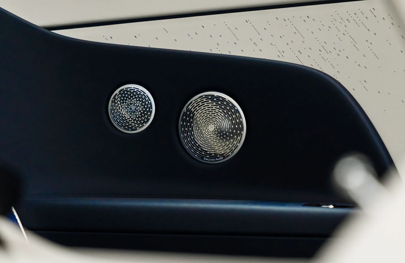 رولز رويس سبيكتر Dual Electric Motors | Warranty