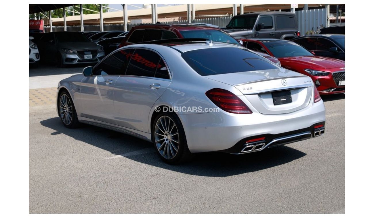 مرسيدس بنز S 550