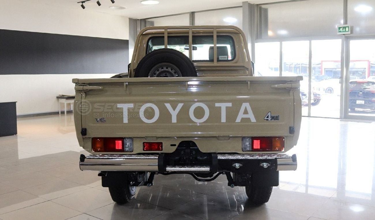تويوتا لاند كروزر بيك آب 2025 Model Toyota Land Cruiser Pick Up LC79 SC, 4.0L Petrol 4WD 6A/T