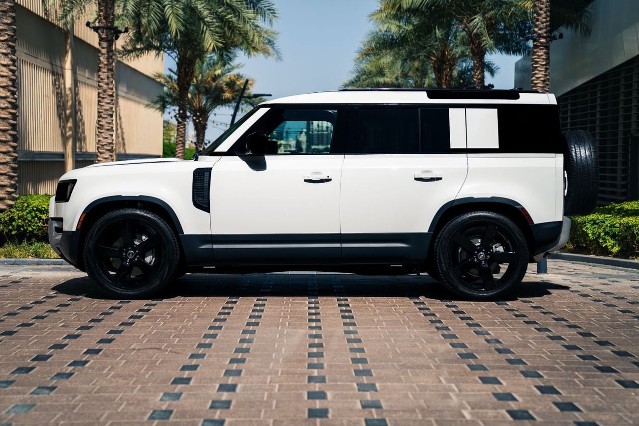 Land Rover Defender 110 S P400 Clean title 2 keys Zero KM Brand New