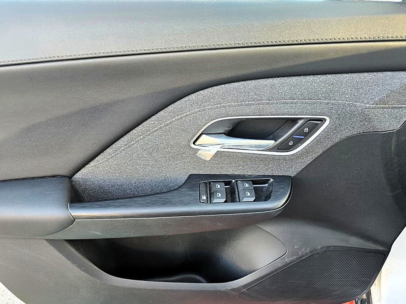 أم جي ZS MG zs New Shape 1.5l A/T comfort Silver Color 2025