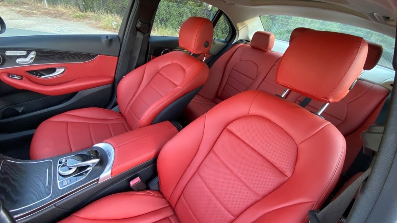 Mercedes-Benz C 300 Luxury