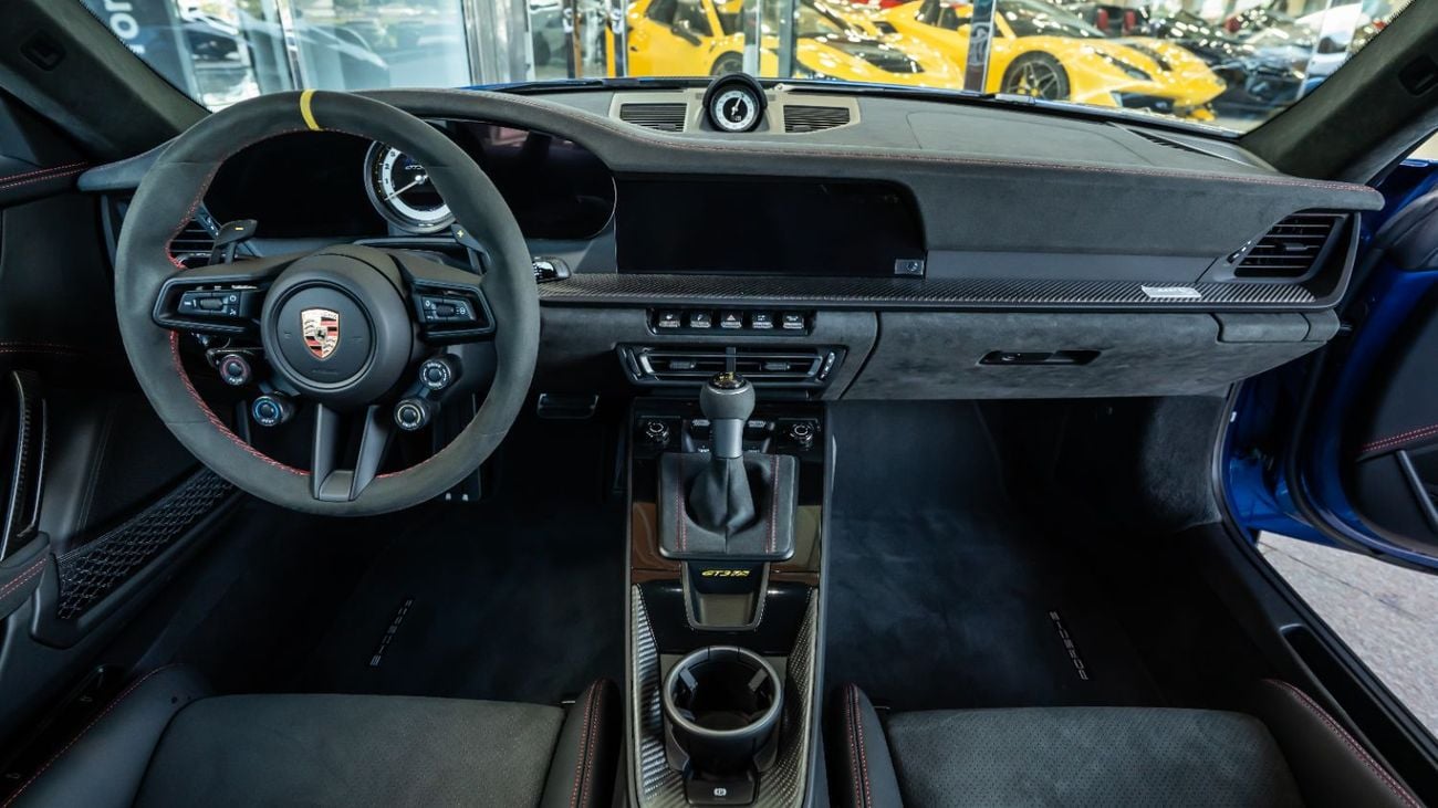 بورش 911 GT3 RS 4.0L (520 HP) Coupe