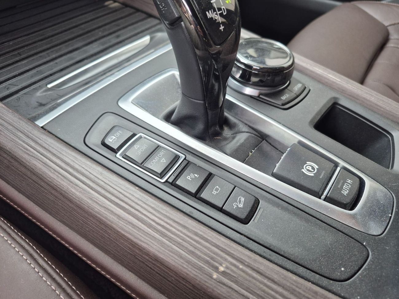 BMW X5 50i xDrive 4.4L