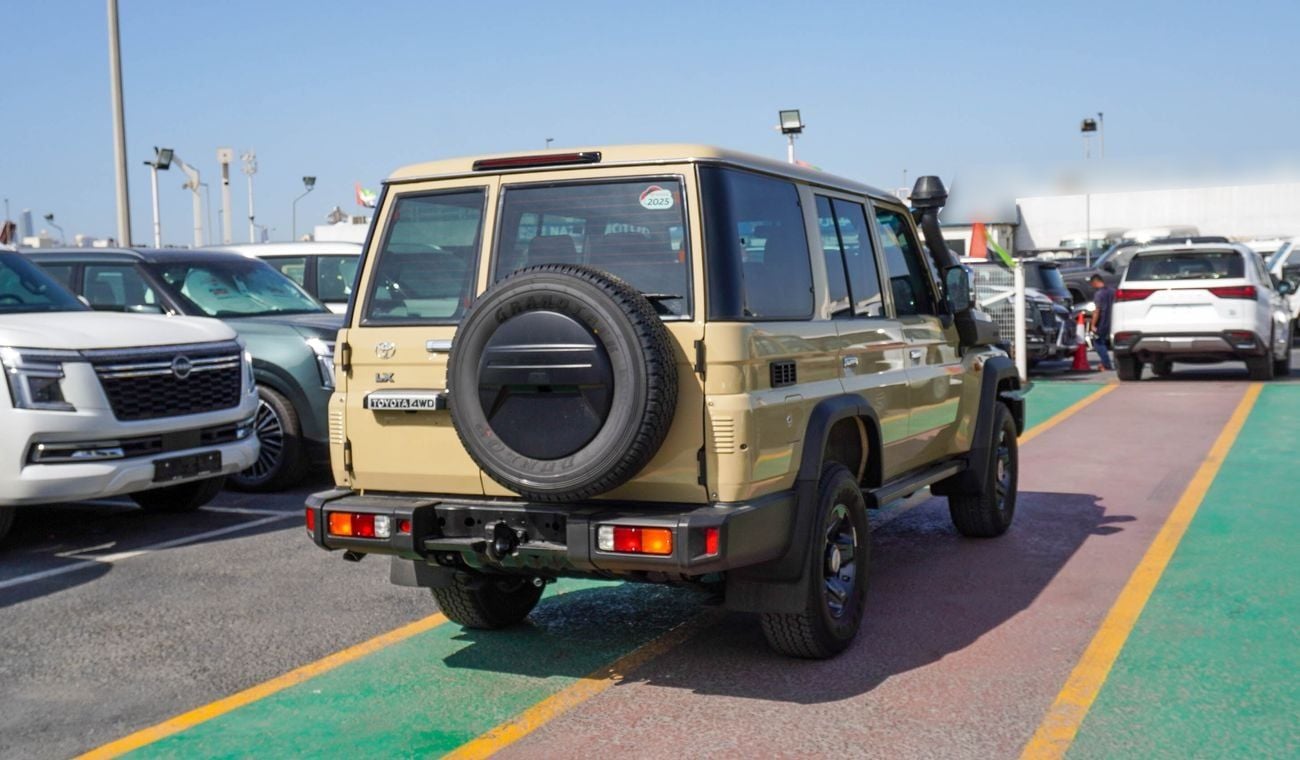Toyota Land Cruiser 70 LX 2.8L Diesel