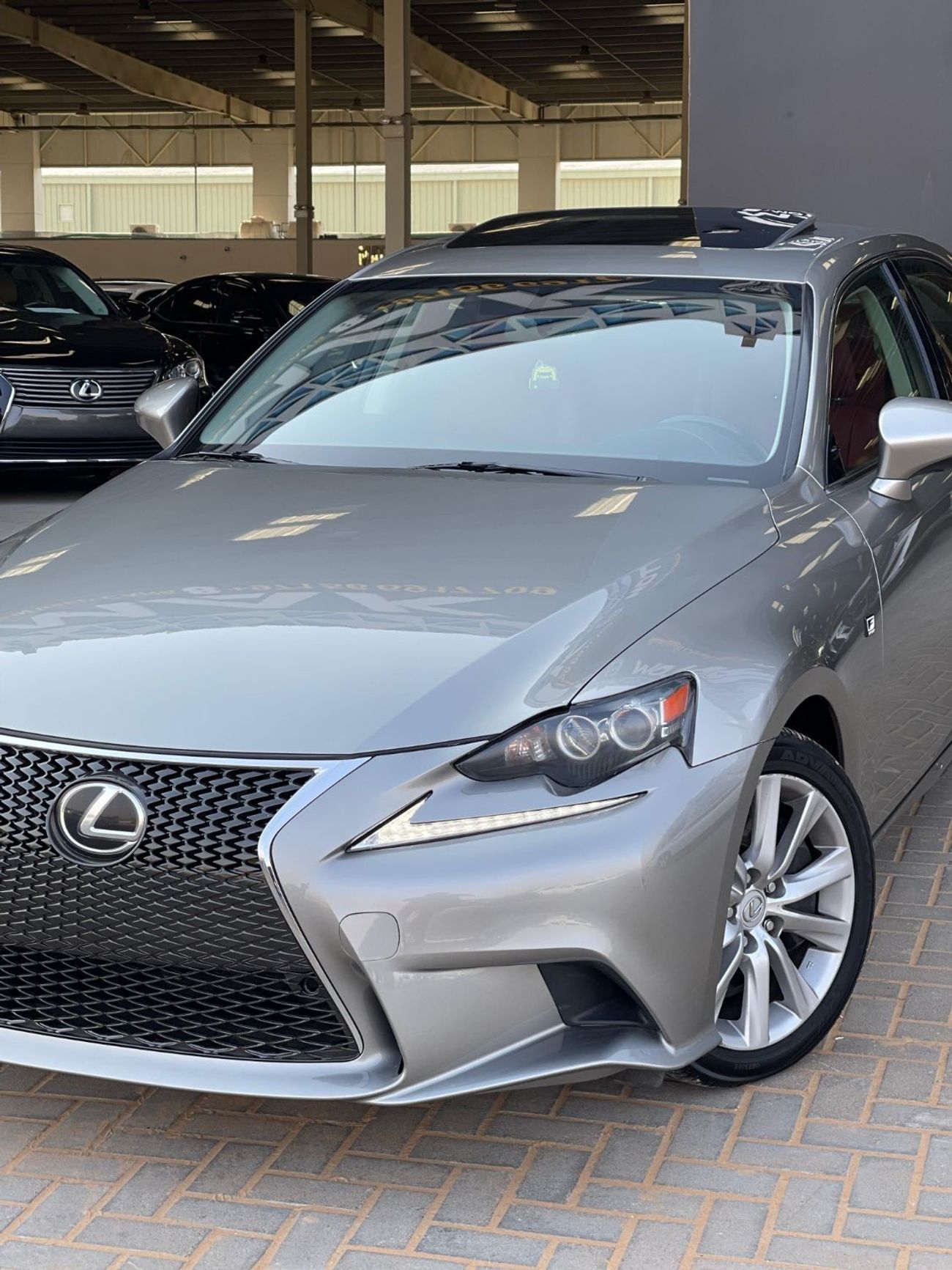 Lexus ISF IS 300 / V6 3.5L / F-SPORT KIT / SUPER CLEAN CAR / LOW MILEAGE