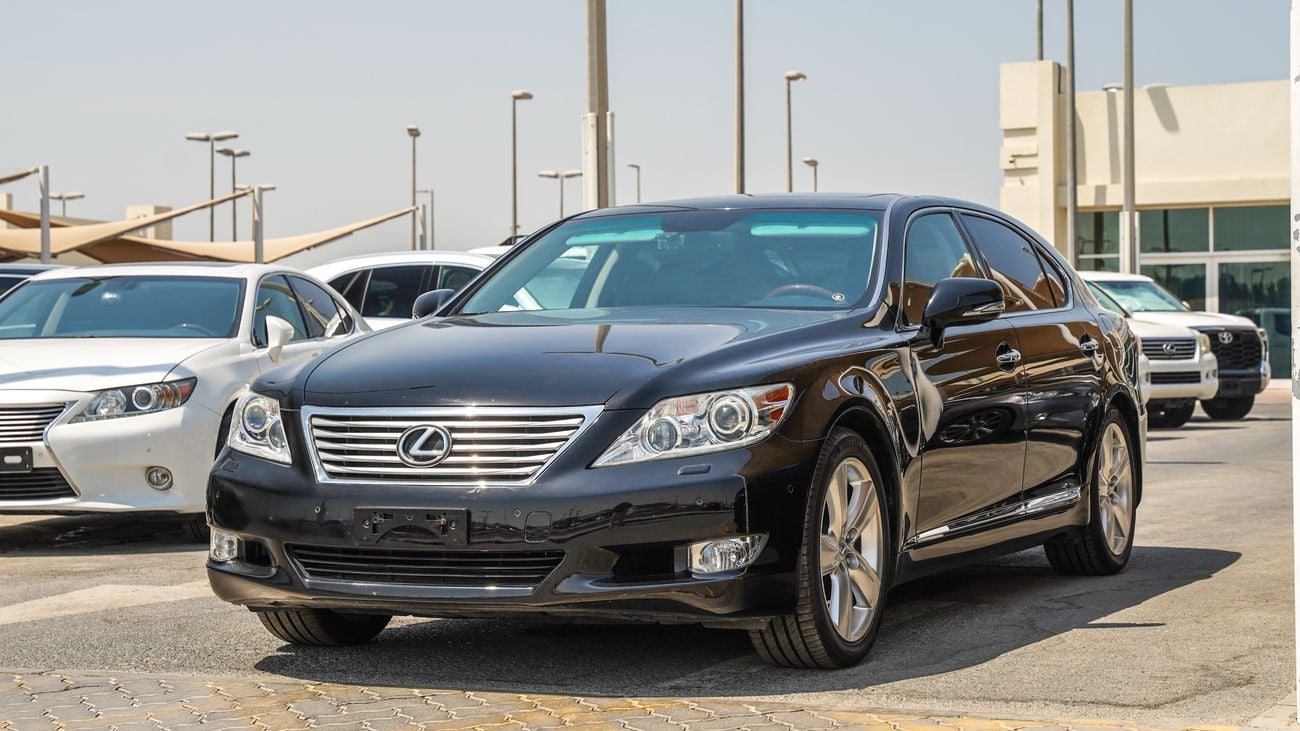 لكزس LS 460