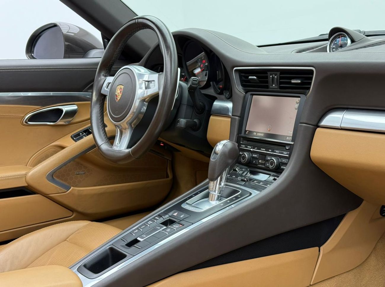 Porsche 911 Targa 4S 3.8L 2015 Porsche 911 Targa 4S ,Porsche Service History ,Excellent Condition ,GCC