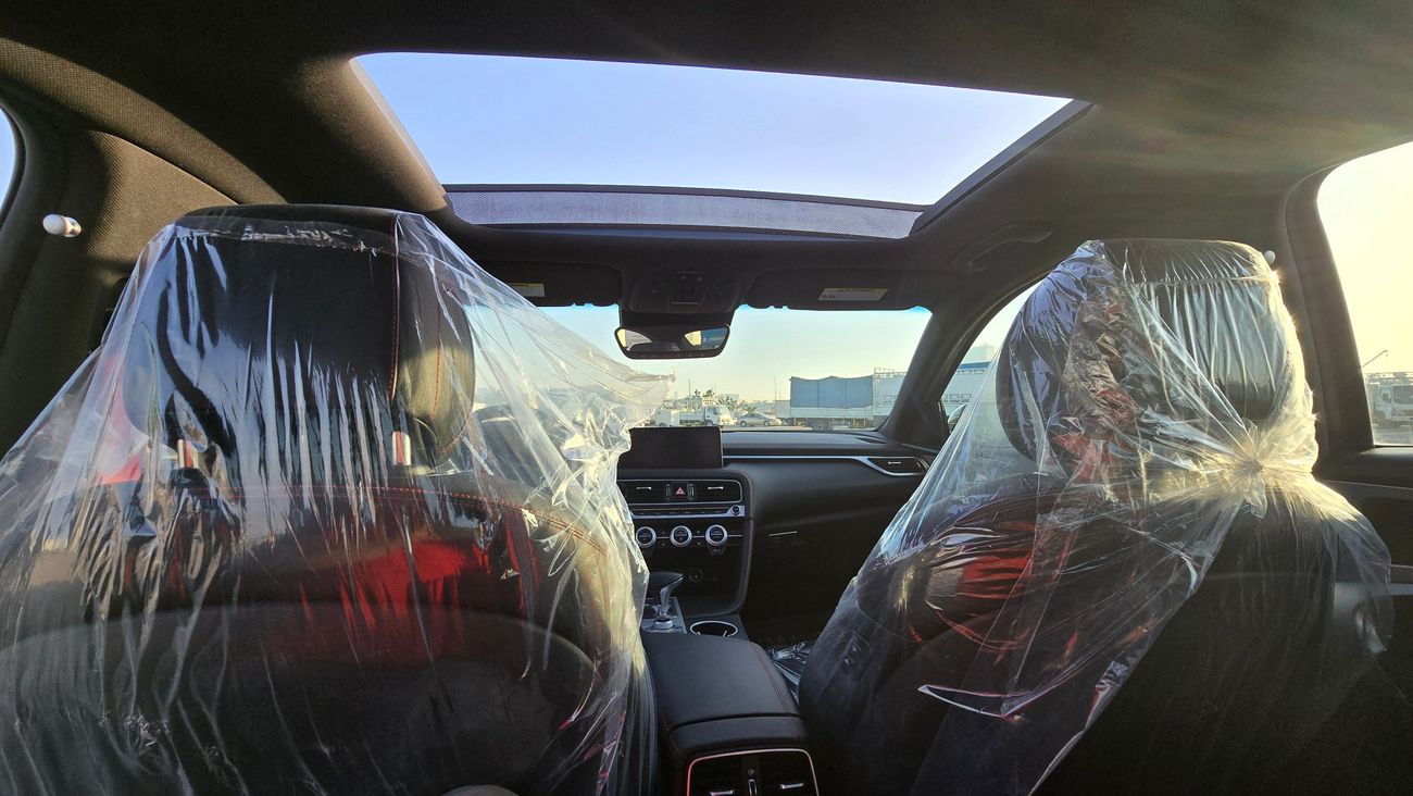 Genesis G70 V4 2.0L turbo