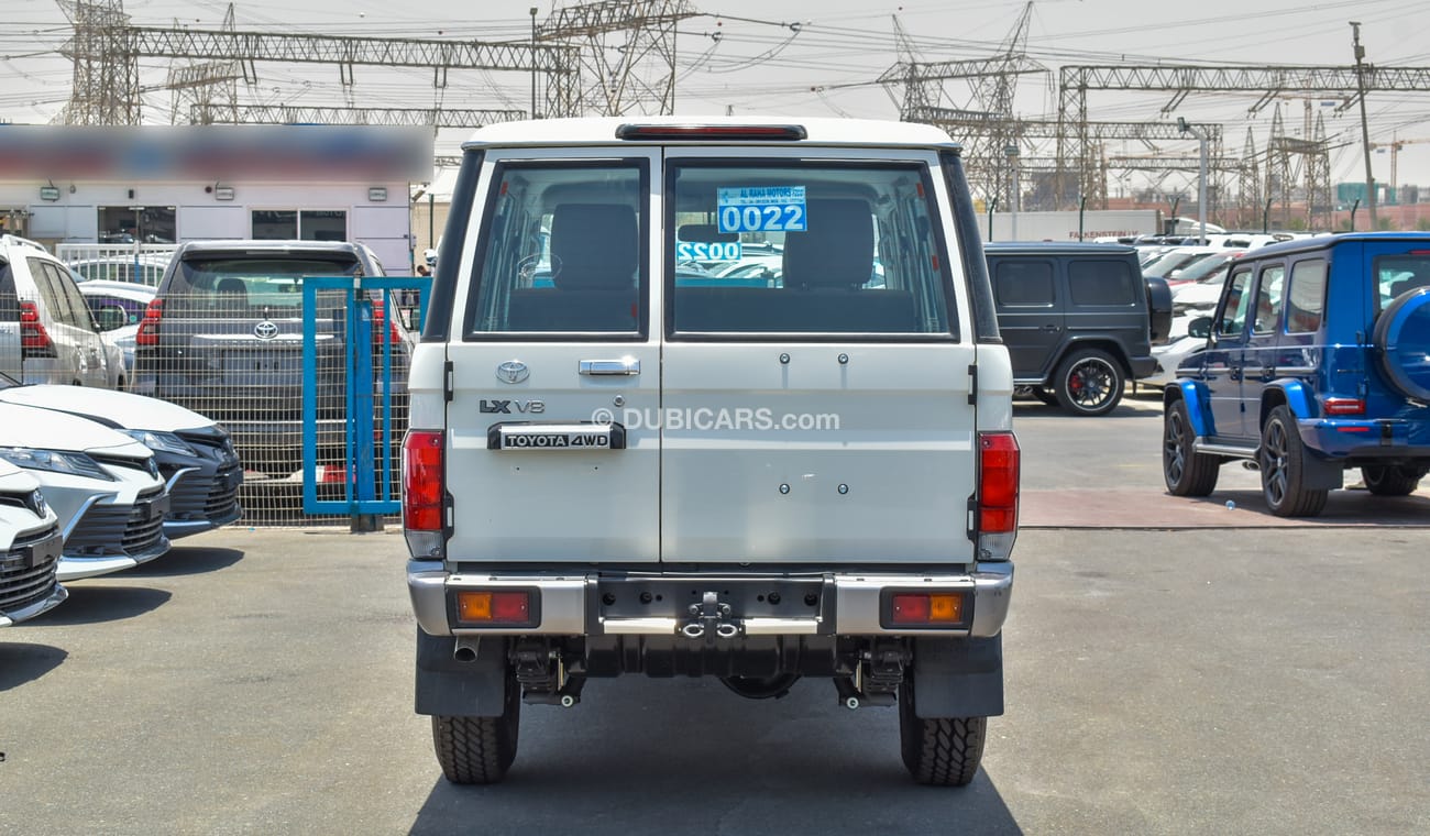 تويوتا لاند كروزر 70 LX V8