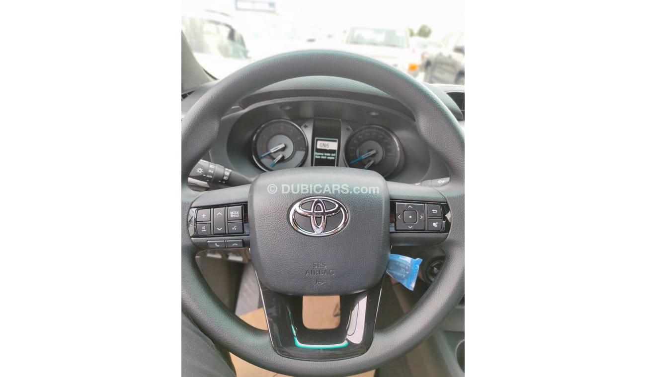 Toyota Hilux 2023 Toyota Hilux Adventure 4.0L with 360° Camera