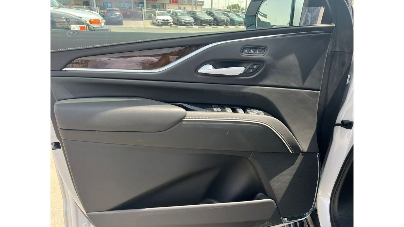 كاديلاك إسكالاد Cadillac Escalade 2023 Sport Platinum European specs