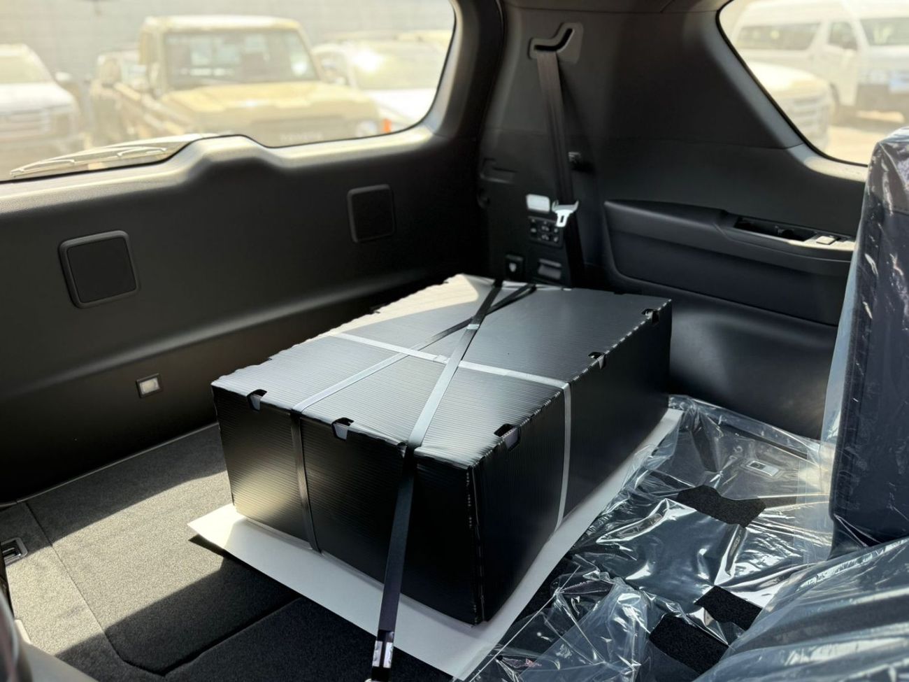 Lexus LX 600 LEXUS LX600 (VJA310) 3.5L SUV 4 WD 5Doors