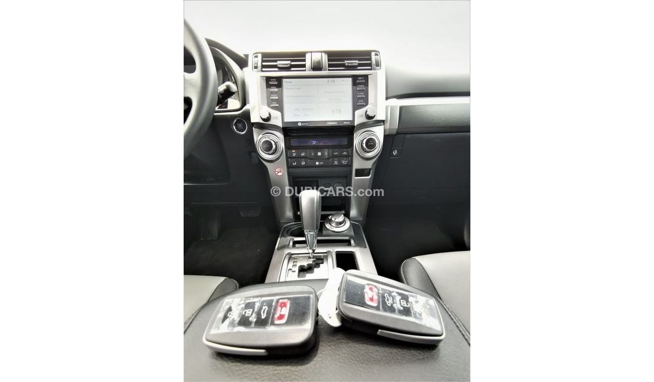 Toyota 4Runner Toyota 4Runner - 2022- White