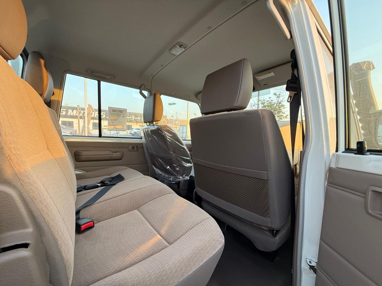 Toyota Land Cruiser Pick Up TOYOTA LC79 Diesel 2.8L Double Cabin A/T Diff-Lock 2025 MODEL