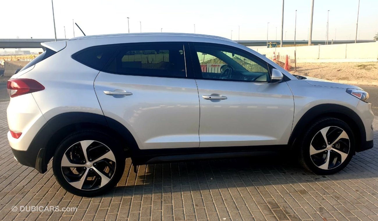 Hyundai Tucson Full option 1.6 L