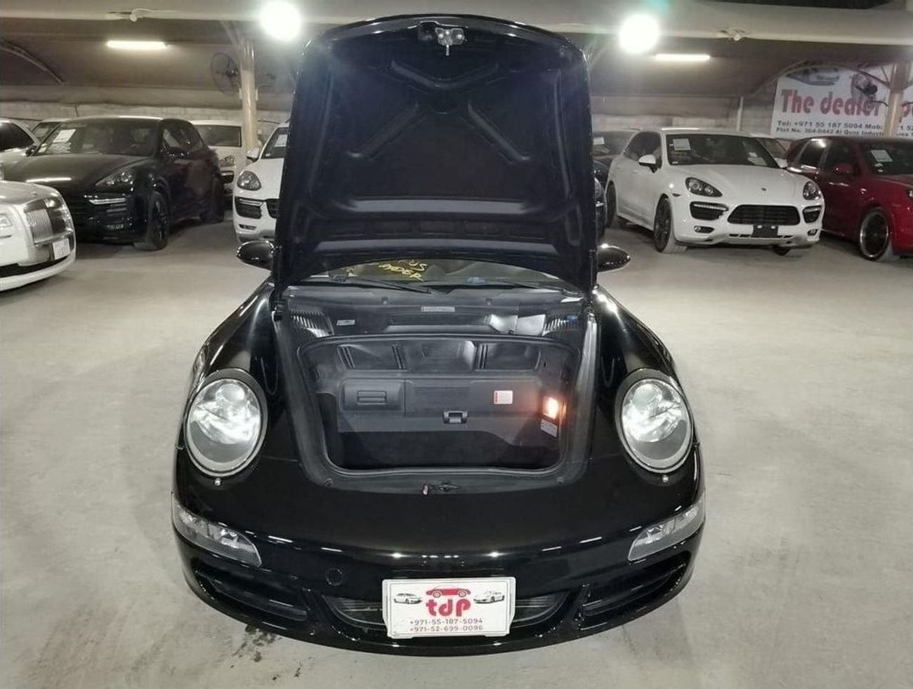 بورش 911 TARGA 4S 2007 3.8L, WITH SPORTS CHRONO PACKAGE, CARBON INTERIOR PACKAGE AND MORE..