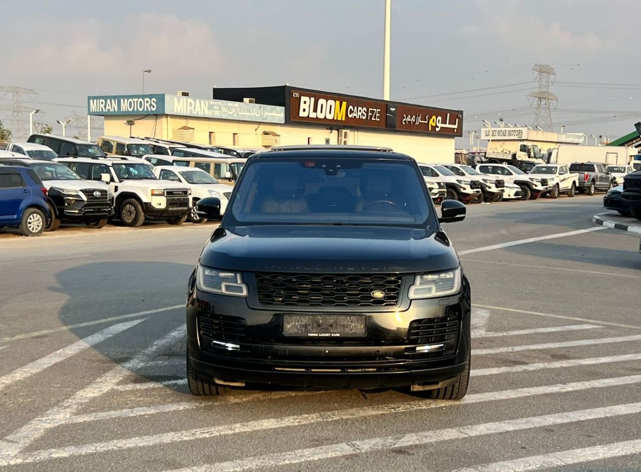 لاند روفر رينج روفر 2020 Land Rover - Range Rover Vogue HSE - 3.0L V6 Full Option Very Well Maintained -