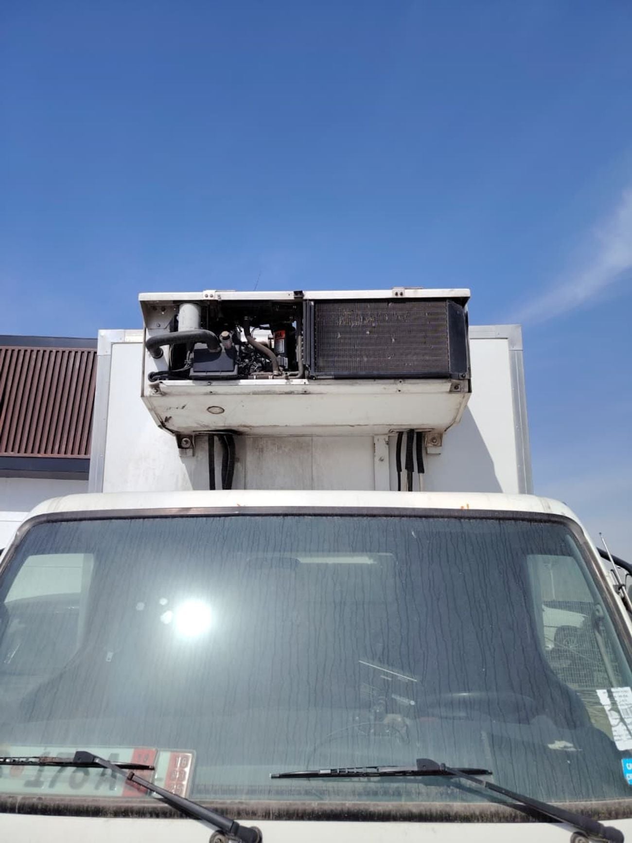 ميتسوبيشي فوسو كانتير  MITSUBISHI FUSO ROSA USED WITH NEW REFRIGERATOR BOX EUROPEAN SPECS 2014 MODEL