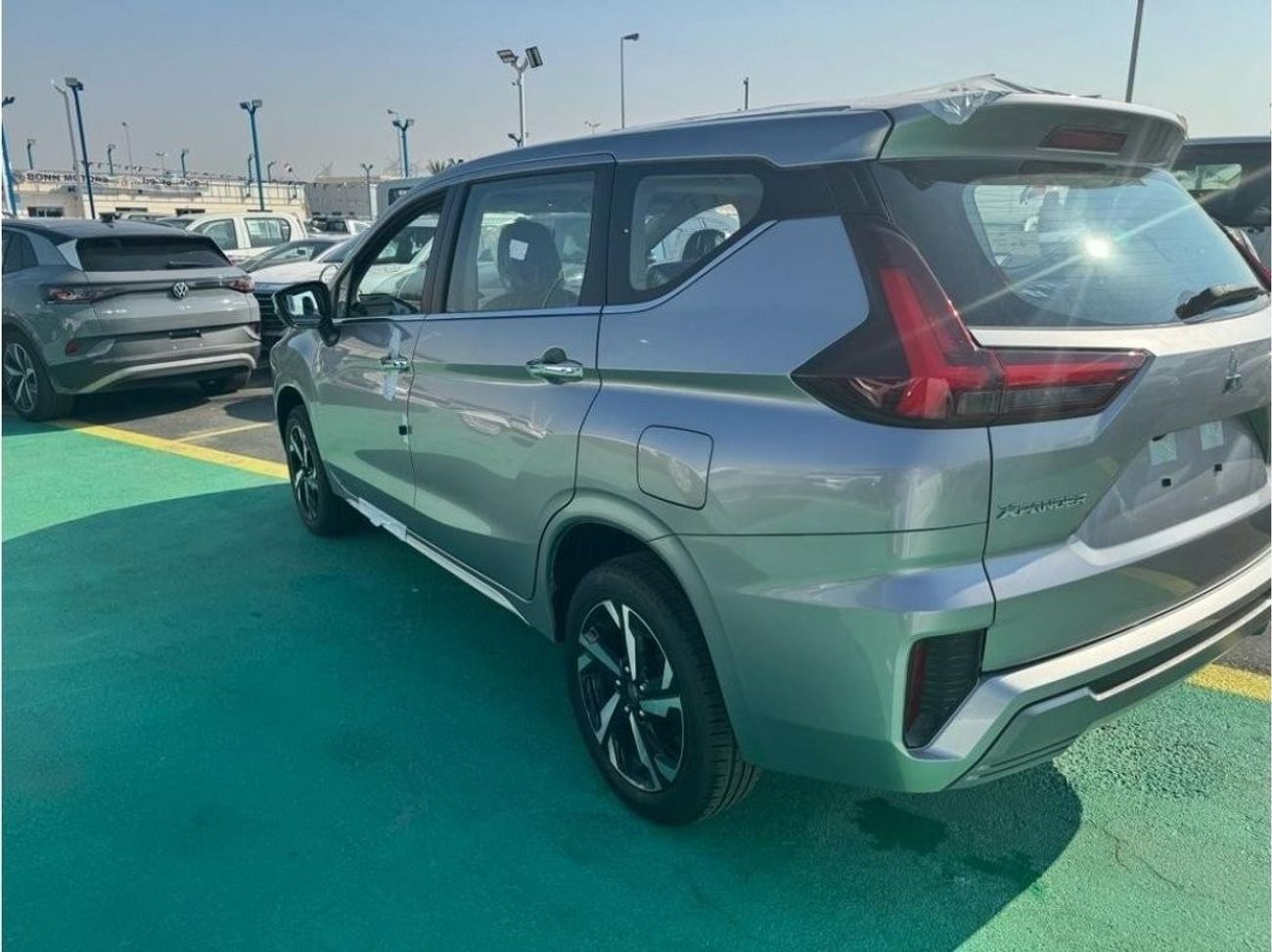 ميتسوبيشي إكسباندر 1.5L 4cyl petrol Full Option Zero KM