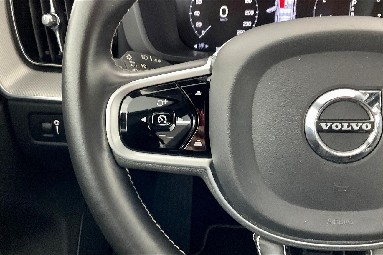 Volvo XC60 T5 Momentum