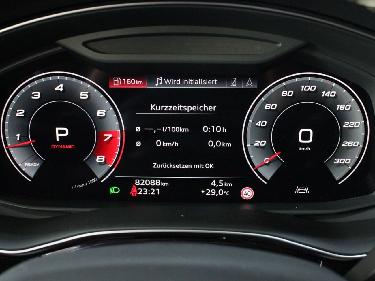 Audi SQ8 STD SQ8 // NO ACCIDENTS // NO PAINT