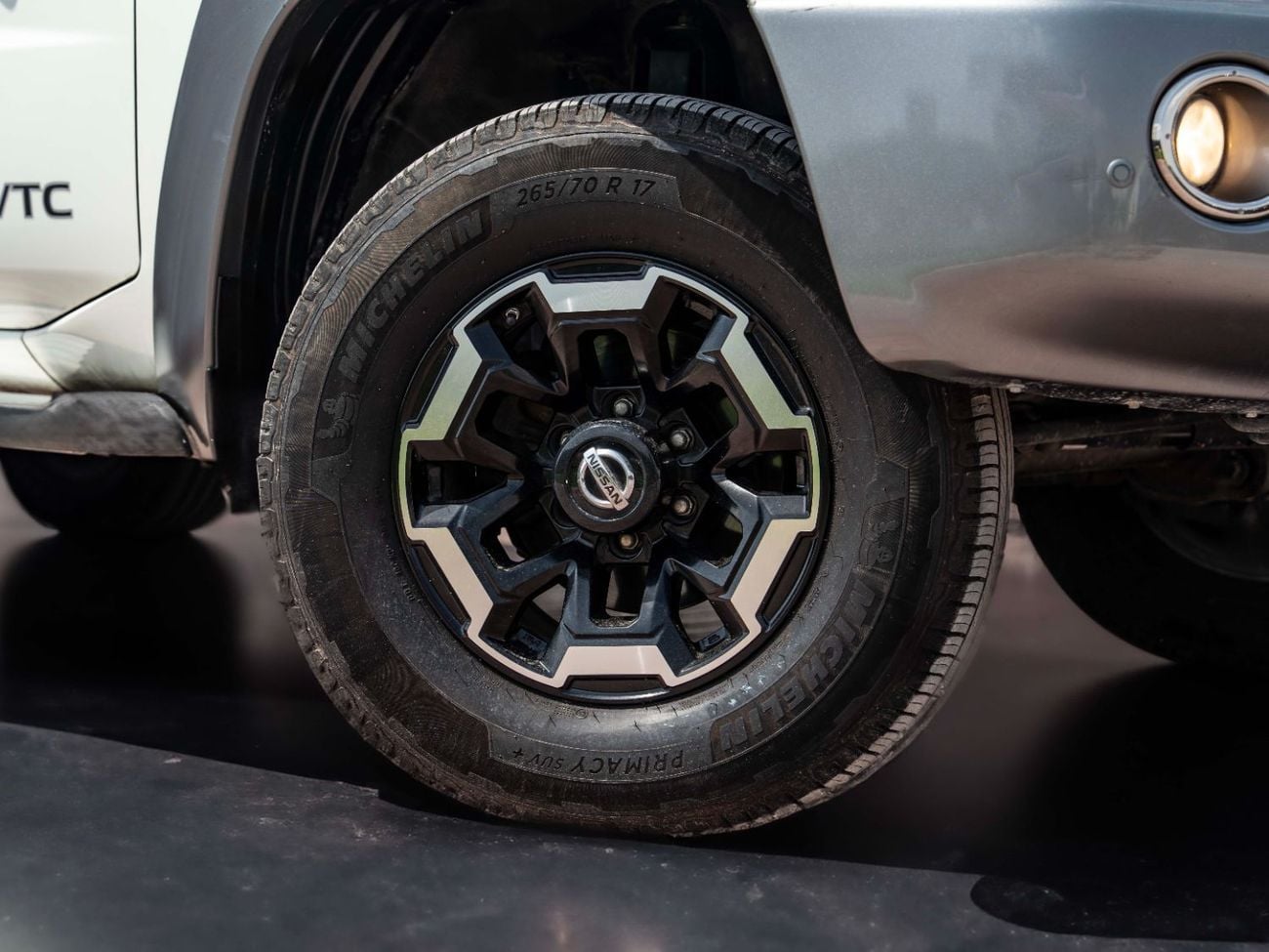 Nissan Patrol Safari Super Safari 4.8L A/T