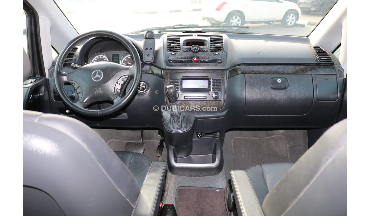 مرسيدس بنز فيانو 3.5 FAMILY VAN 2010 WITH GCC SPEC