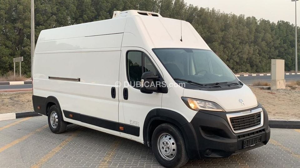 Van Dubicars Cars In Uae 