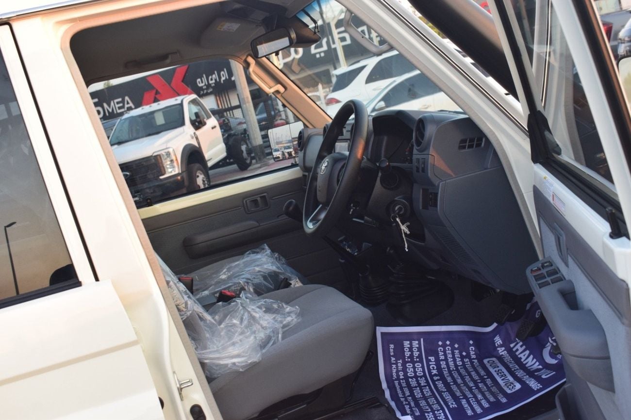 تويوتا لاند كروزر بيك آب Double Cabin 4.5L