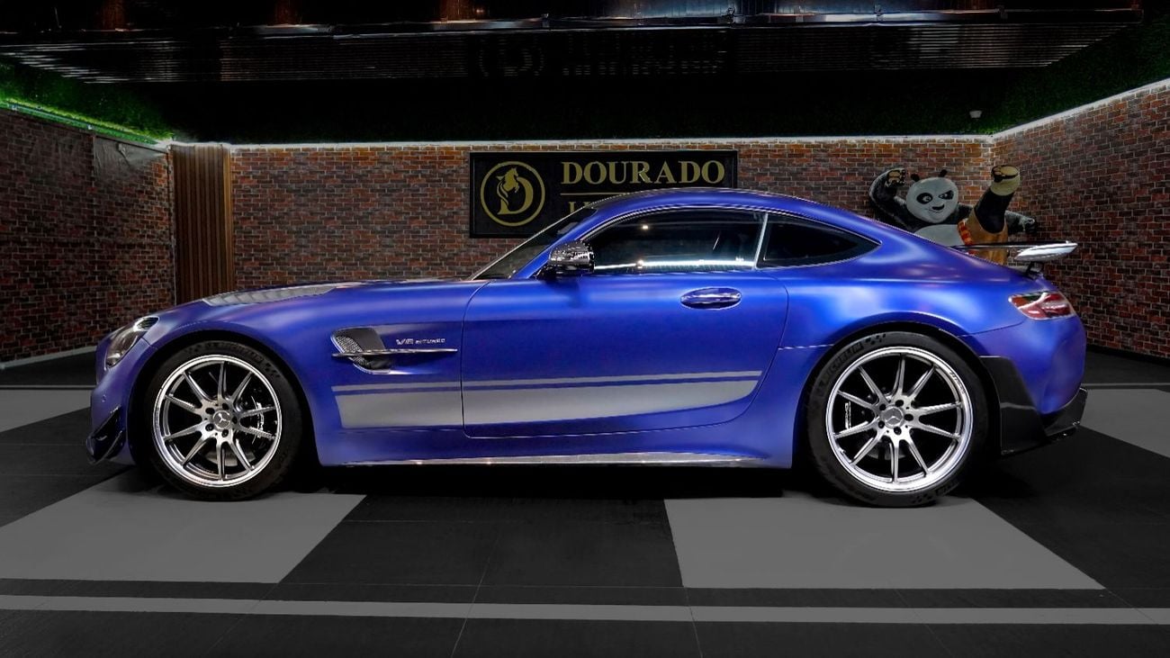 مرسيدس بنز AMG GTR | LIMITED OFFER | IMMACULATE CONDITION | CARBON DETAILS | SPORT AMG SEATS