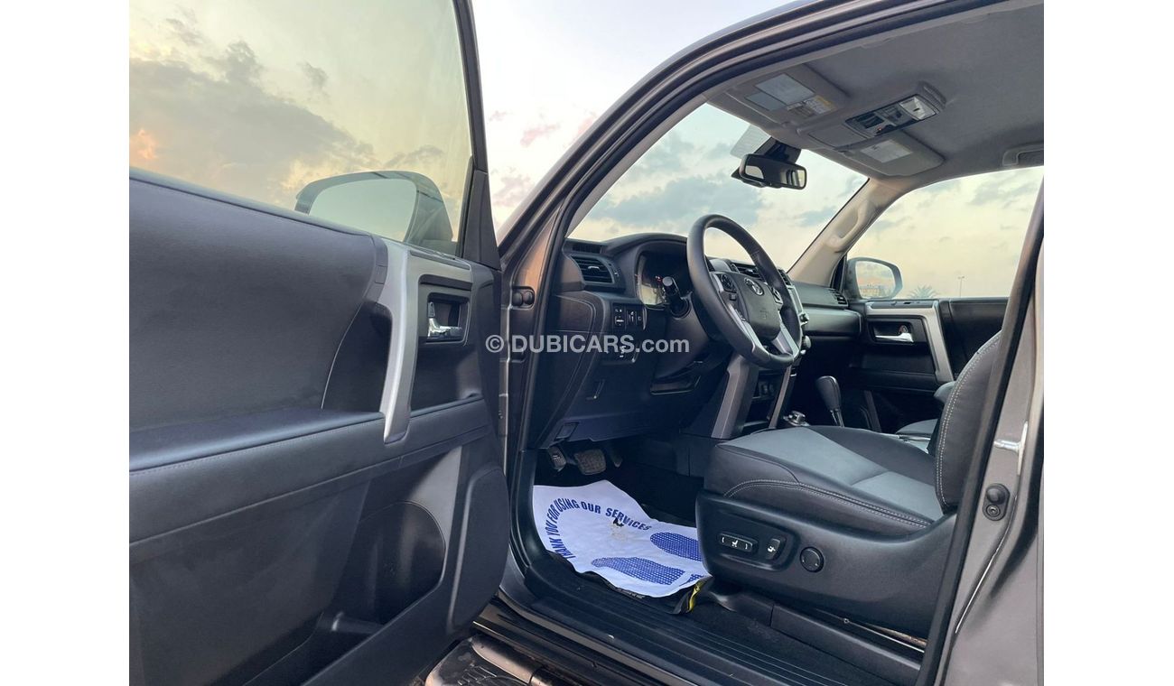 Toyota 4Runner 2020 Toyota 4Runner SR5 Premium 4x4 All wheel drive / UAE REG 5% EXTRA