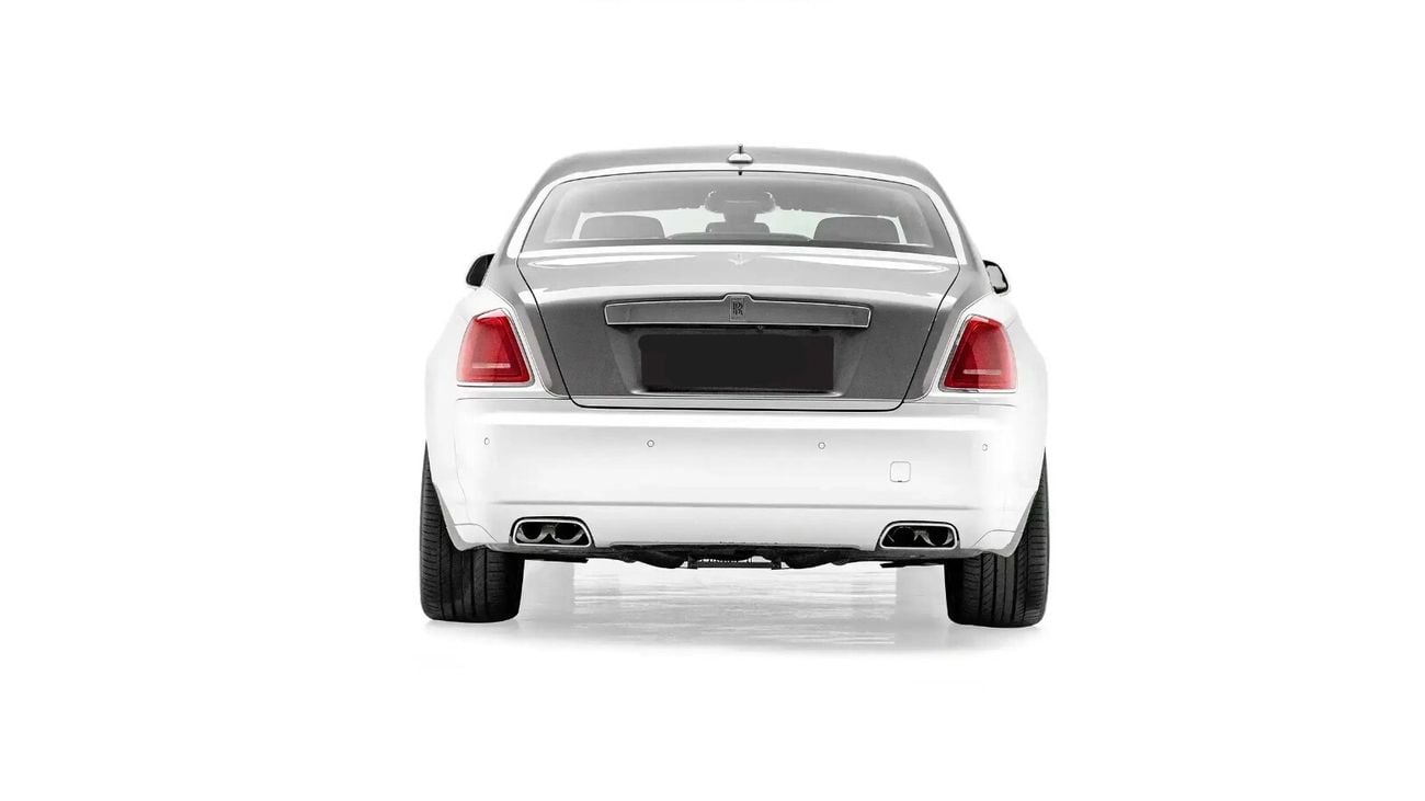 Rolls Royce Ghost Silver Badge