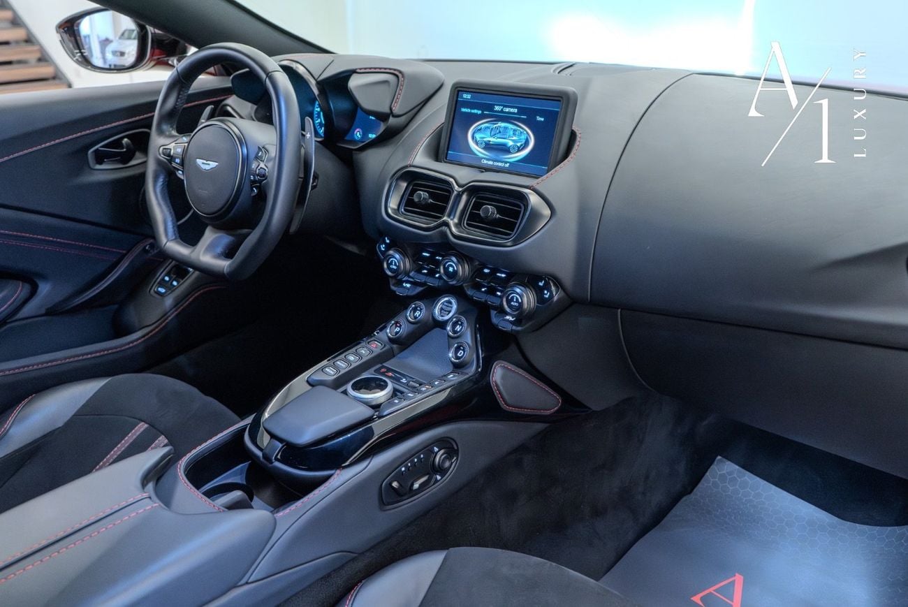 Aston Martin Vantage Std 4.0L 2022 Aston Martin Vantage, With Warranty  Service Contract, Fully Loaded, GCC Spec