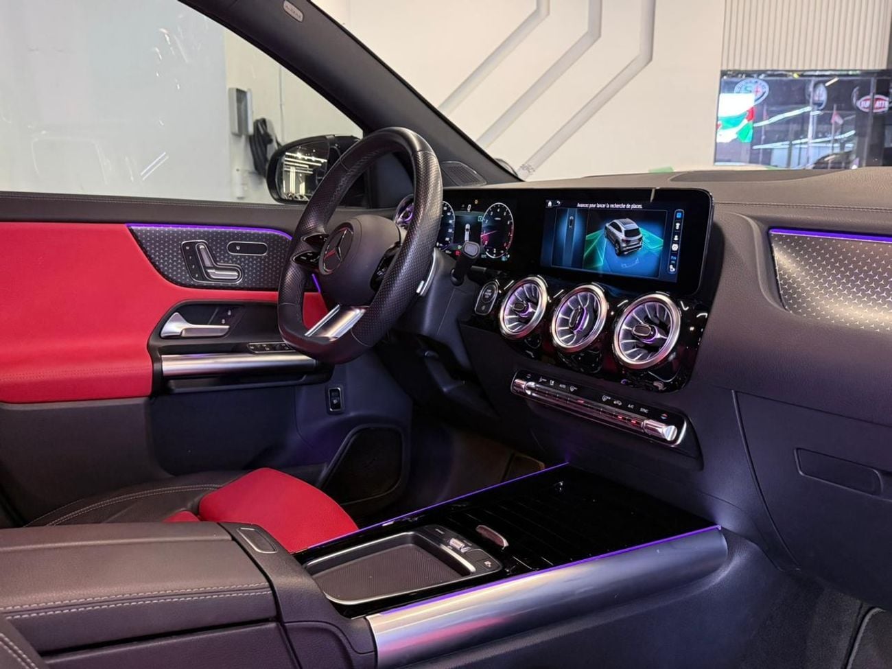 مرسيدس بنز GLA 200 AMG PREMIUM GLA200 | 2,380 AED Monthy | GARGASH WARRANTY & SERVICE
