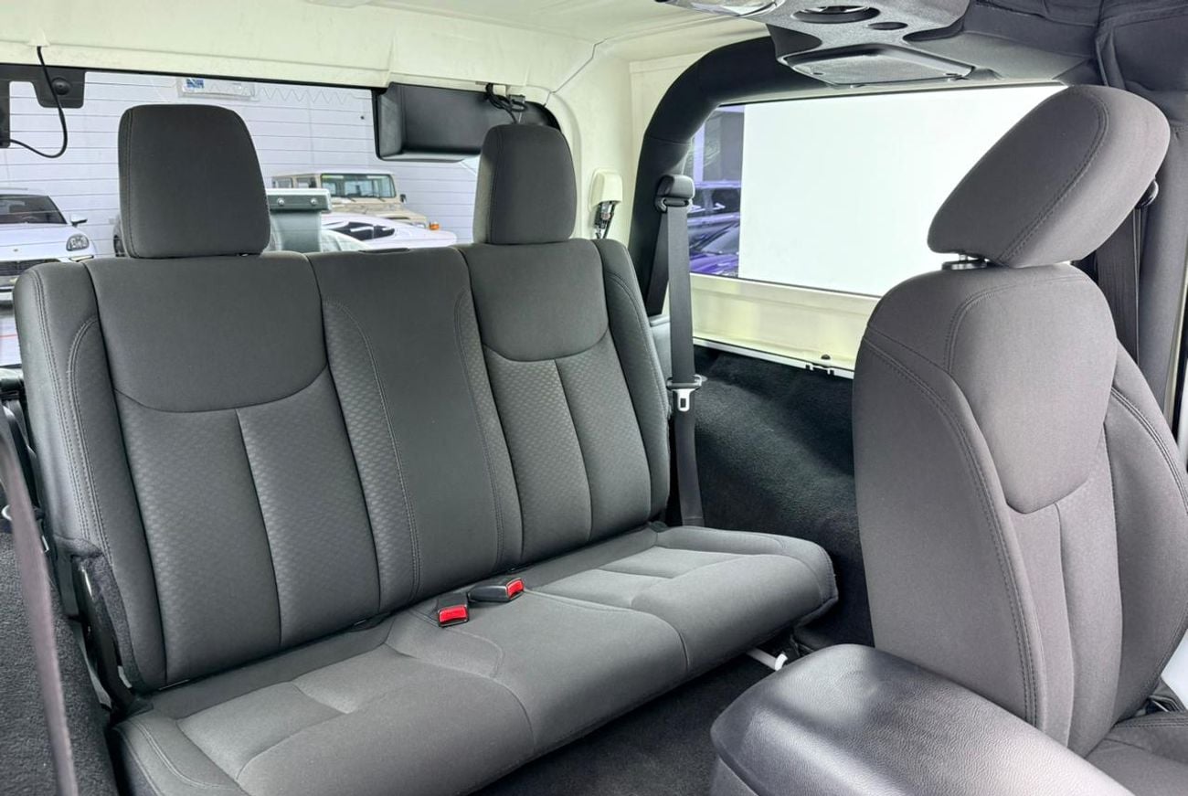 Jeep Wrangler 2017 Jeep Wrangler Sport, Service History, Fully Loaded, Excellent Condition, GCC