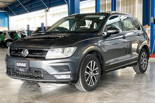 Volkswagen Tiguan SE | Guaranteed Warranty | 0 Down Payment