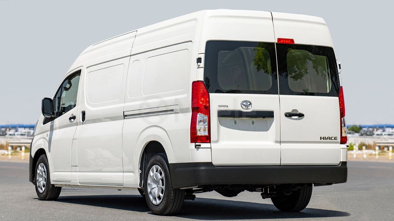 تويوتا هاياس TOYOTA HIACE HR CARGO VAN
