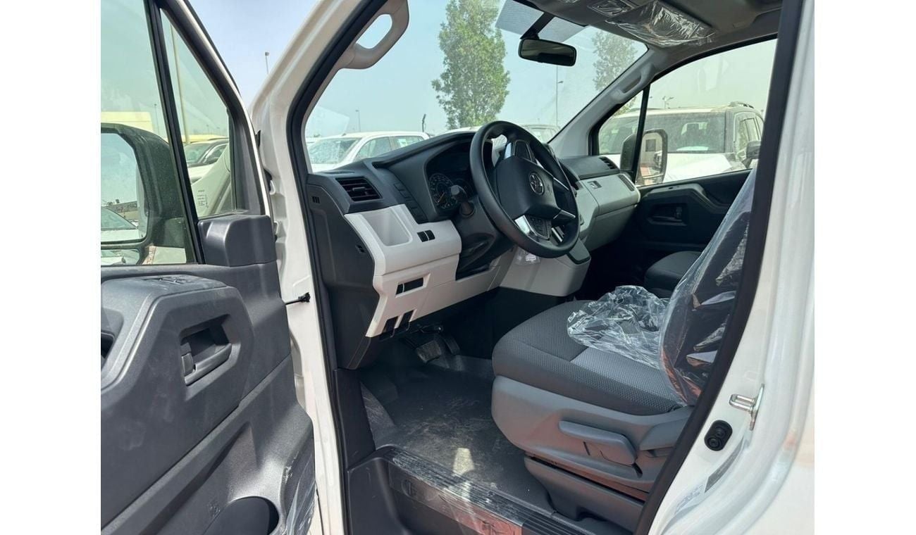 Toyota Hiace TOYOTA HIACE  3.5L PETROL AUTOMATIC,13SEATS,HIGH/ROOF 2026