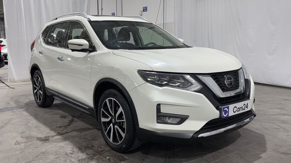 Nissan X Trail SL