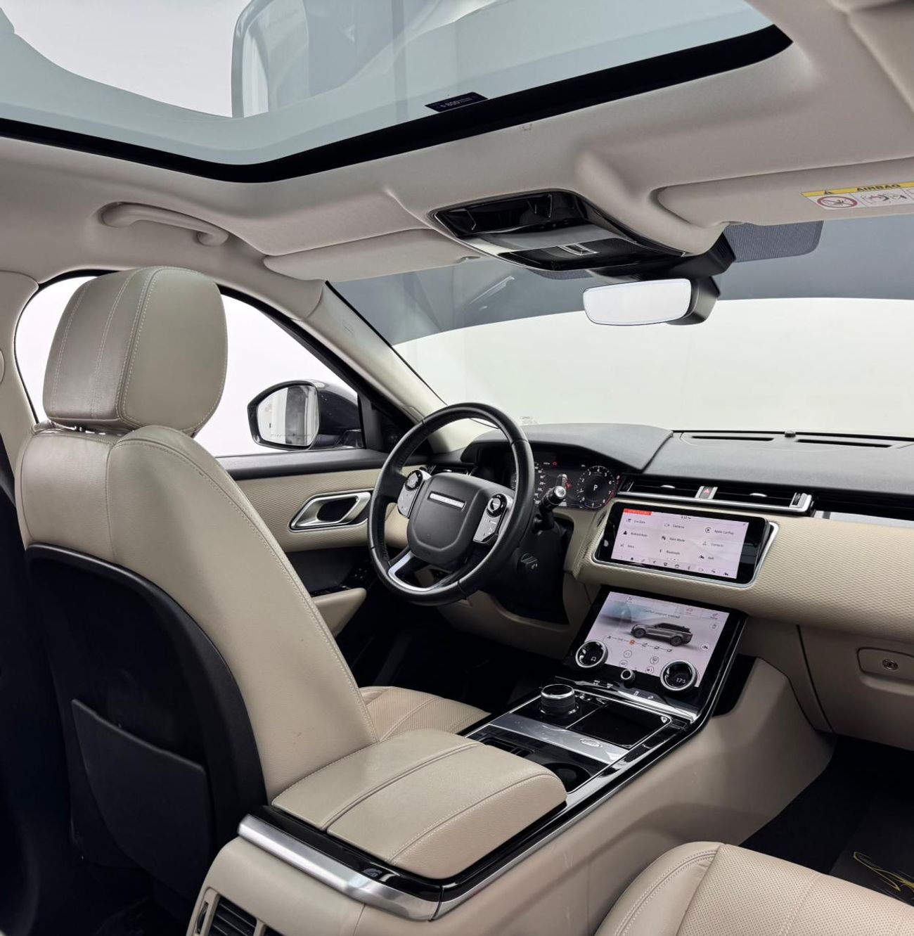 لاند روفر رينج روفر فيلار P250 S 2.0L Petrol 2020 Range Rover Velar P250 S, 1 Year Warranty, RR Service History, GCC