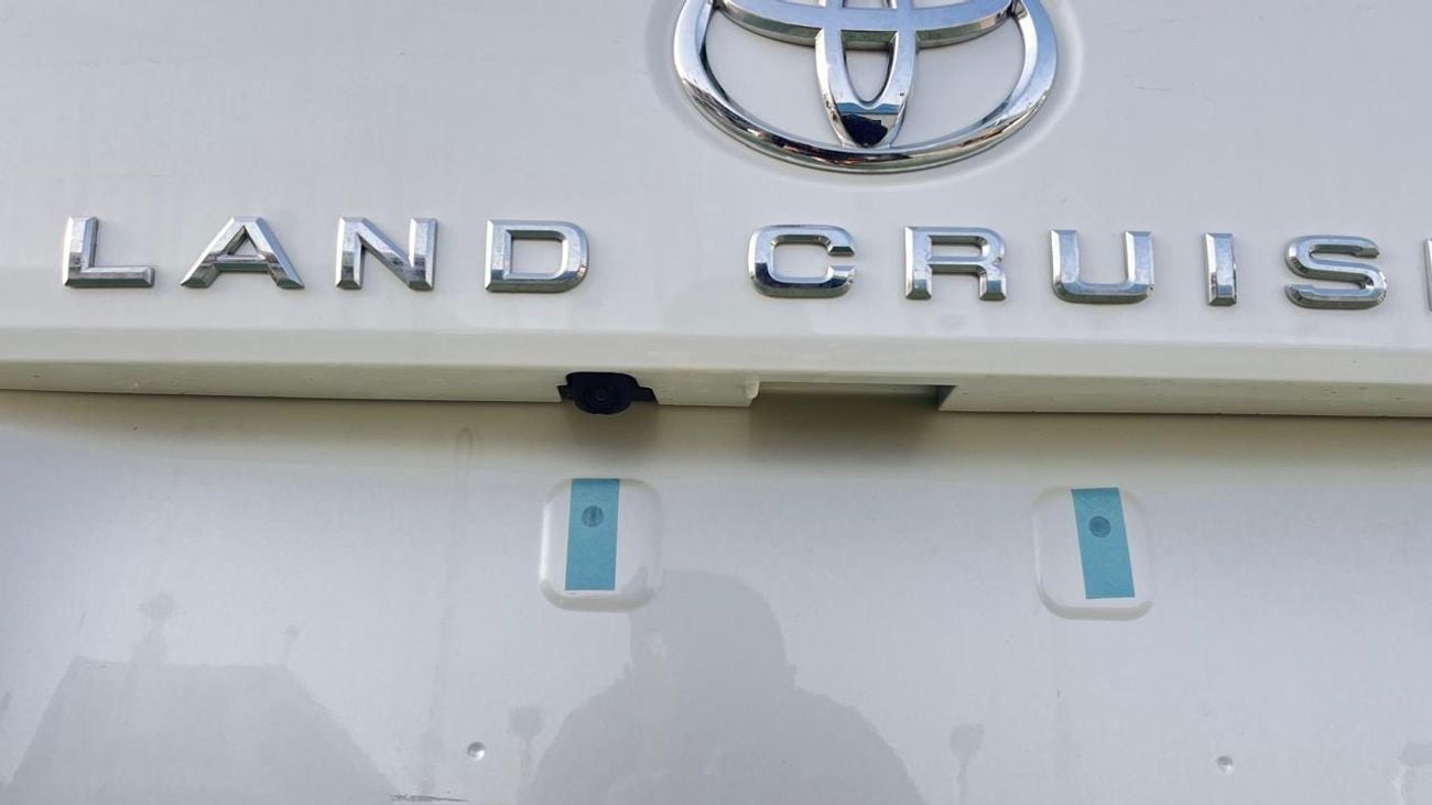 Toyota Land Cruiser GXR