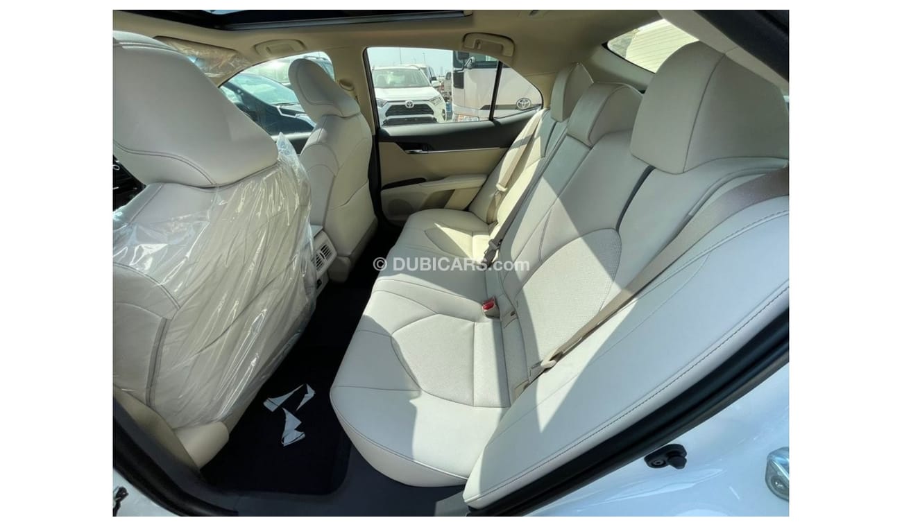 تويوتا كامري TOYOTA CAMRY 3.5L، V6 LIMITED، موديل 2021 مع جلد داخلي، سقف بانورامي، للتصدير